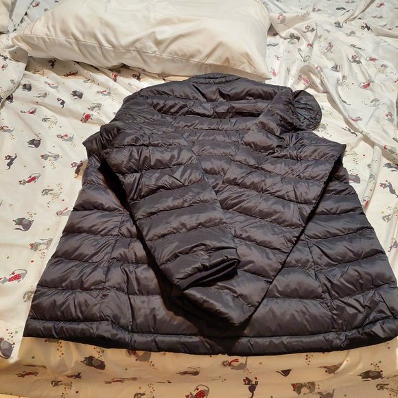 Lightweight long sleeve jacket - Picture 3 of 4